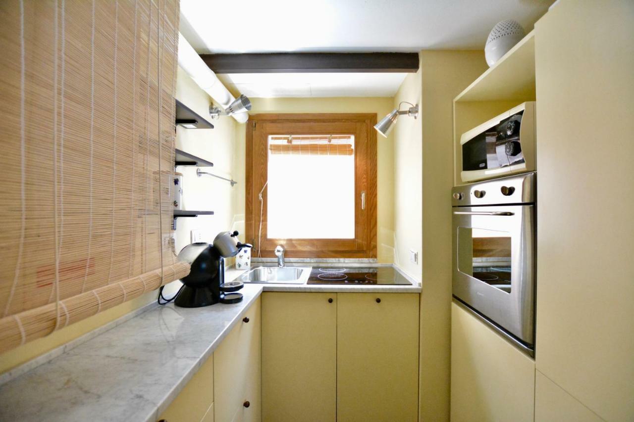 Romantic Suite Canelles กาญารี ภายนอก รูปภาพ