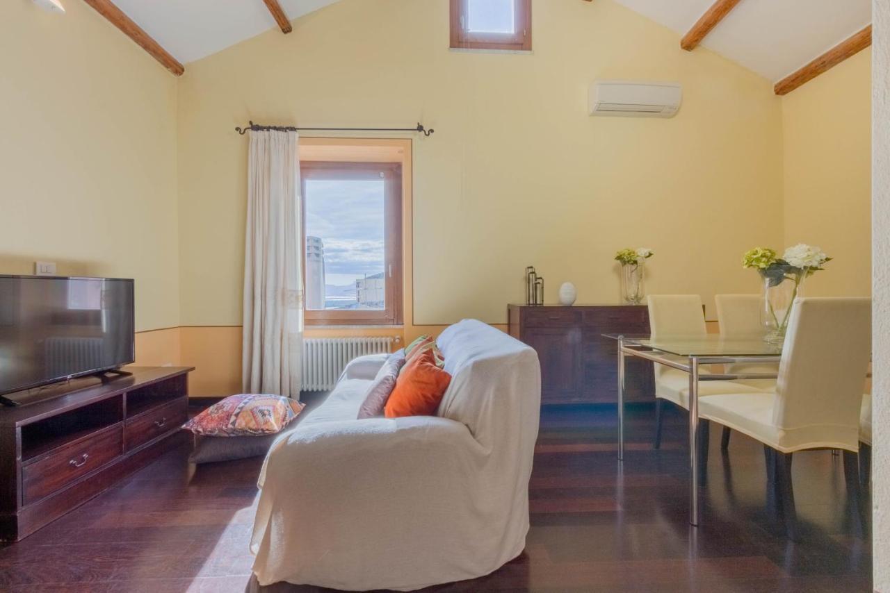 Romantic Suite Canelles กาญารี ภายนอก รูปภาพ
